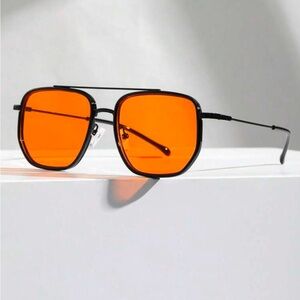 Pilot Frame Sunglasses